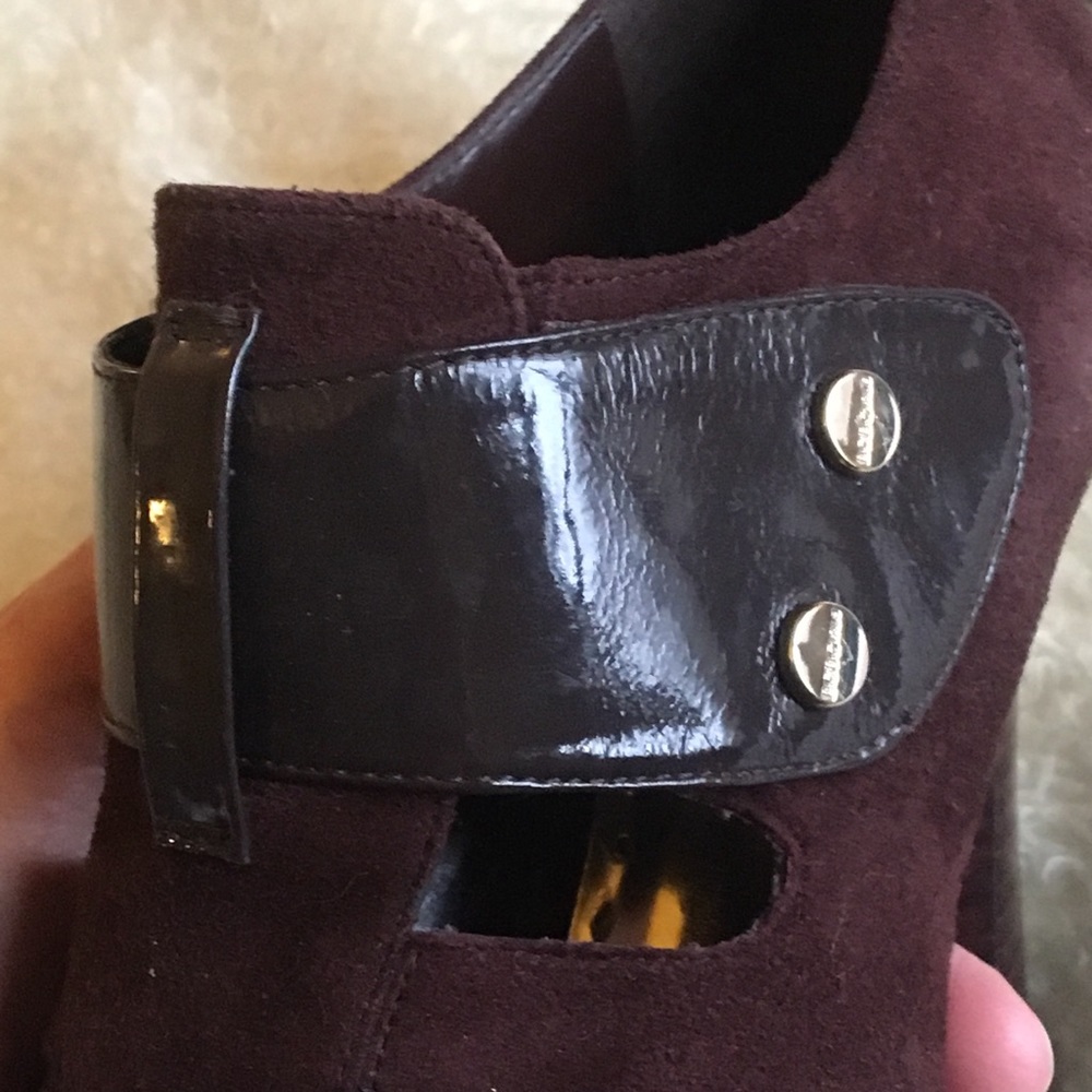 Incredible BCBGirls suede platform booties! - Picture 7 of 8